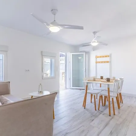 Del Carmen - Apartment